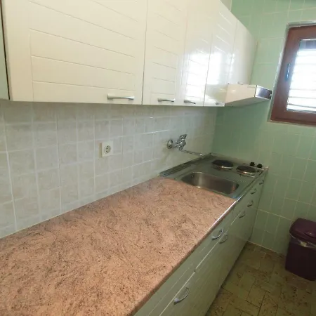 Cesljar Makarska