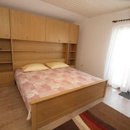 Cesljar * Makarská